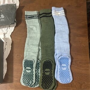 Juclise HexaGrip pilates/yoga slouch socks NWT